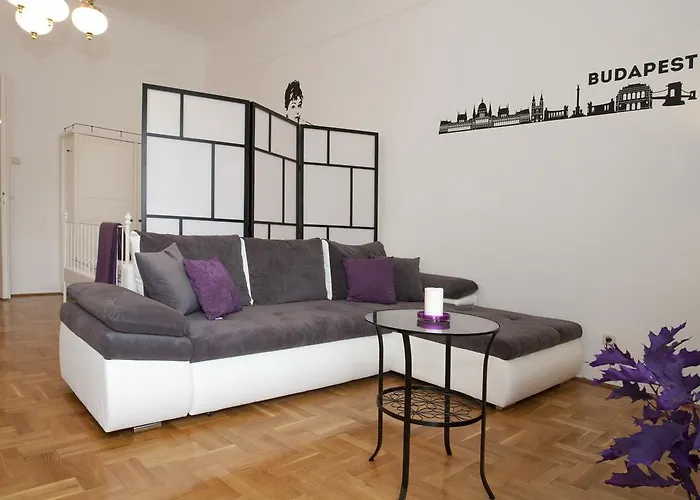 Alice Apartment